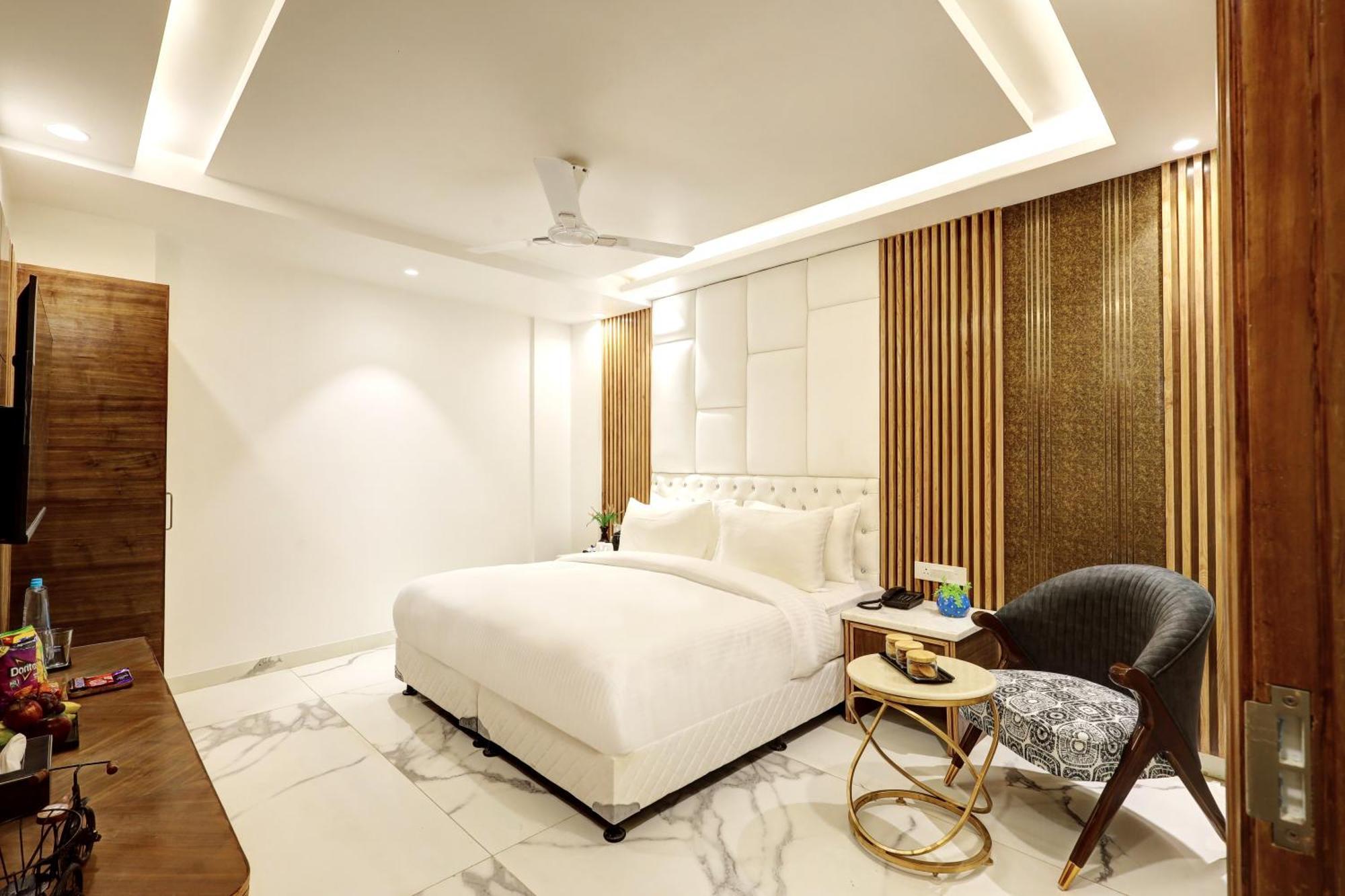 Hotel Namaste Hindustan Just A Minute Away From New Delhi Railway Station And Connaught Place Kültér fotó
