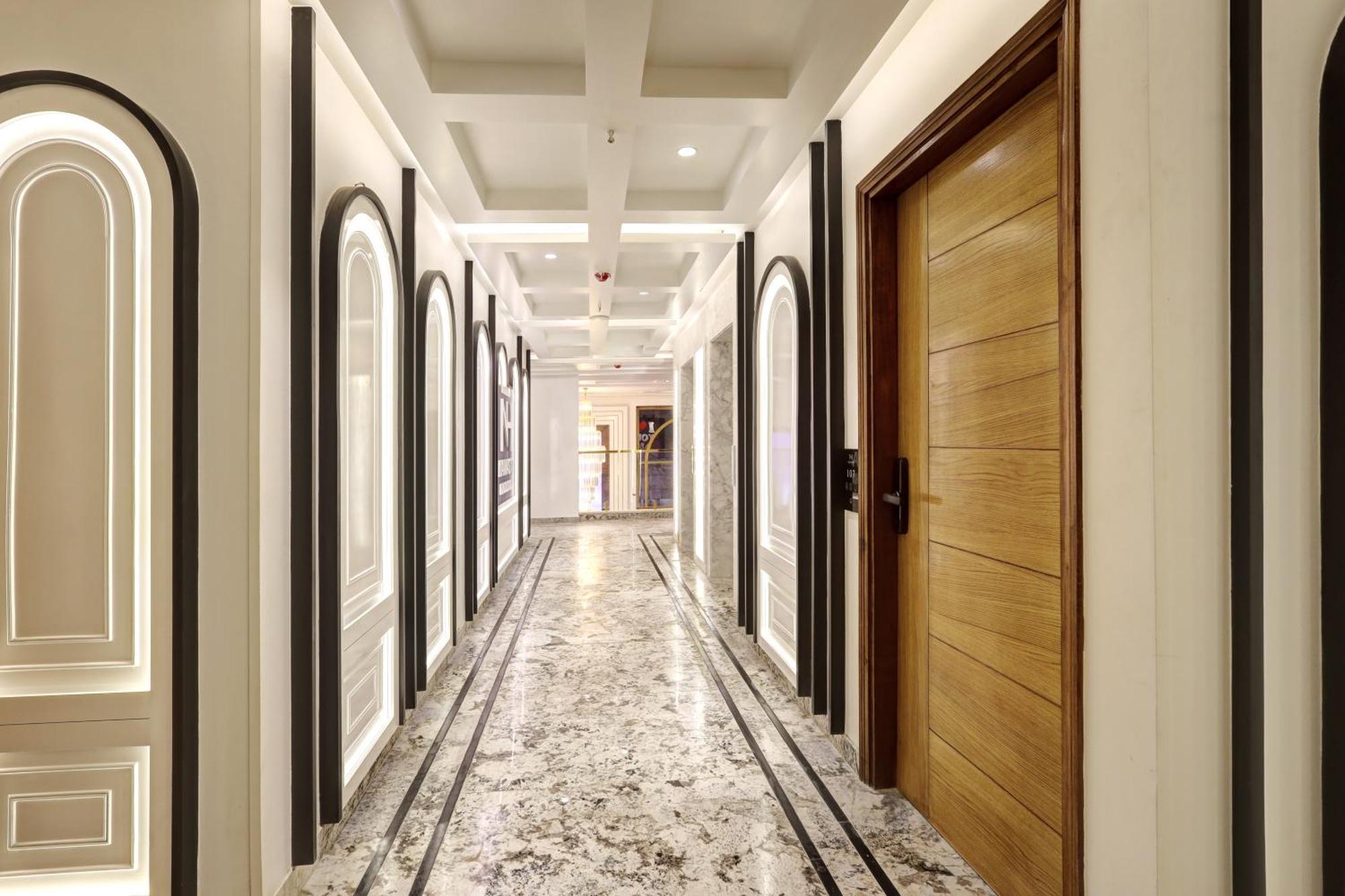 Hotel Namaste Hindustan Just A Minute Away From New Delhi Railway Station And Connaught Place Kültér fotó